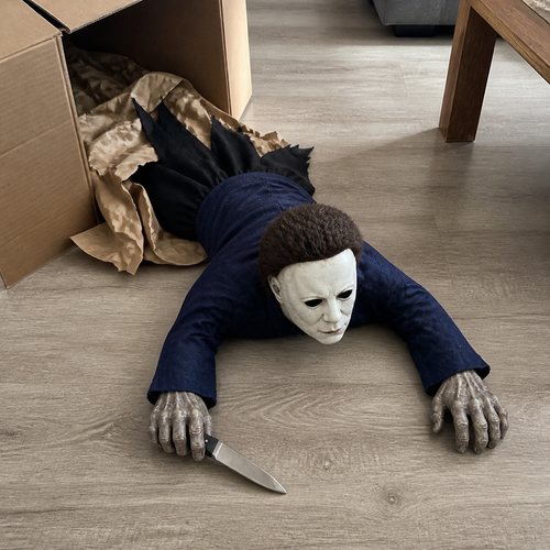 Crawling Mike unboxing photo